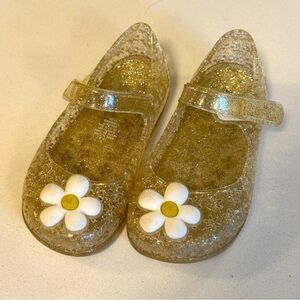 Old Navy toddler 6 jelly bean scented velcro sandles, jellie, glitter gold